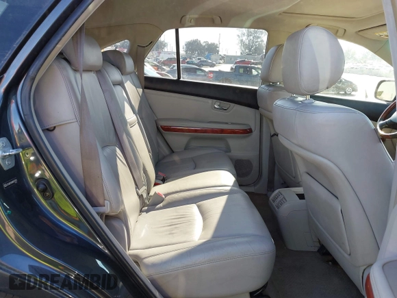 2004 Lexus RX 330 with VIN JTJGA31UX40037476, listed as a IAAI auction lot 41881993 with 204,478 mi miles and . Bid and sale history available at carsss.com. Image 8.