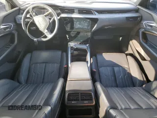 2022 Audi e-tron Chronos with VIN WA1VABGE9NB040096, listed as a Copart auction lot 44611785 with 49,609 mi miles and Salvage title. Bid and sale history available at DreamBid. Image 8.