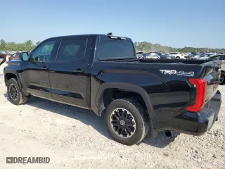 2024 Toyota Tundra 4WD SR5 with VIN 5TFLA5DB8RX200812, listed as a Copart auction lot 52882765 with 4,613 mi miles and Salvage Title. Bid and sale history available at carsss.com. Image 2.