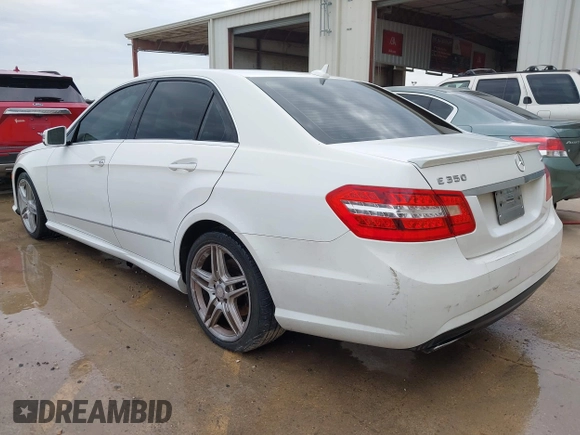 2013 Mercedes-Benz E 350 Luxury with VIN WDDHF8JB6DA766434, listed as a IAAI auction lot 42644688 with 170,250 mi miles and . Bid and sale history available at DreamBid. Image 3.