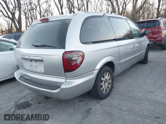 2004 Chrysler Town & Country Touring with VIN 2C4GP54L04R518553, listed as a IAAI auction lot 41031132 with 195,652 mi miles and . Bid and sale history available at DreamBid. Image 4.