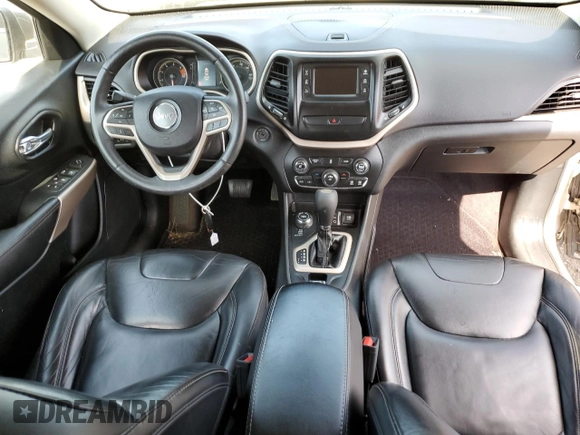 2017 Jeep Cherokee Latitude z VIN 1C4PJMCB3HW602710, wystawiony jako Copart lot #59660665 z przebiegiem 119 158 mil mil oraz Szkoda całkowita • Salvage title. Historia ofert i sprzedaży dostępna na DreamBid. Obrazek 8.