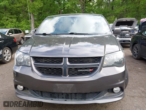 2019 Dodge Grand Caravan GT with VIN 2C4RDGEG2KR520641, listed as a IAAI auction lot 42205724 with 207,387 mi miles and . Bid and sale history available at DreamBid. Image 12.