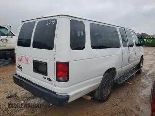 2013 Ford Econoline Passenger XL with VIN 1FBSS3BL7DDB29898, listed as a Copart auction lot 73433744 with 180,646 mi miles and Salvage Title. Bid and sale history available at DreamBid. Image 3.