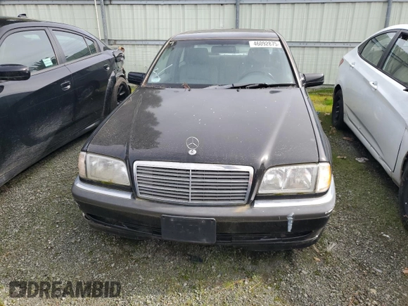2000 Mercedes-Benz C 230 Kompressor with VIN WDBHA24G5YA805662, listed as a Copart auction lot 46092875 with 152,744 mi miles and Non Repairable. Bid and sale history available at carsss.com. Image 5.