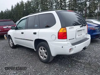 2009 GMC Envoy SLE with VIN 1GKDS33S892108589, listed as a IAAI auction lot 41883738 with 172,027 mi miles. Bid and sale history available at carsss.com. Image 3.