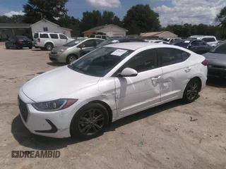 2018 Hyundai Elantra SEL z VIN 5NPD84LF5JH339083, wystawiony jako IAAI lot #42160287 z przebiegiem 108 161 mil mil oraz . Historia ofert i sprzedaży dostępna na DreamBid. Obrazek 17.