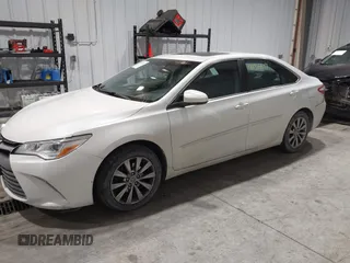 2016 Toyota Camry XSE with VIN 4T1BK1FK0GU570869, listed as a IAAI auction lot 41316617 with 71,425 mi miles. Bid and sale history available at carsss.com. Image 17.
