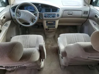 2003 Toyota Sienna CE with VIN 4T3ZF19C33U537521, listed as a Copart auction lot 81326624 with 241,591 mi miles and Salvage Title. Bid and sale history available at carsss.com. Image 8.