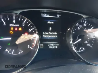 2014 Nissan Rogue SV with VIN 5N1AT2MV0EC775297, listed as a IAAI auction lot 41396616 with 214,334 mi miles and . Bid and sale history available at DreamBid. Image 7.