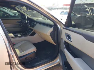 2019 Land Rover Range Rover Velar R-Dynamic SE z VIN SALYL2EX7KA780581, wystawiony jako IAAI lot #42116031 z przebiegiem 117 349 mil mil oraz . Historia ofert i sprzedaży dostępna na DreamBid. Obrazek 5.