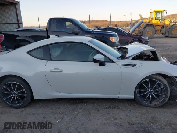 2018 Subaru BRZ Limited with VIN JF1ZCAC18J8603733, listed as a IAAI auction lot 41395630 with 52,921 mi miles and . Bid and sale history available at carsss.com. Image 13.