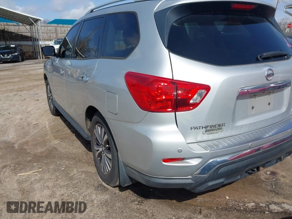 2017 Nissan Pathfinder SV with VIN 5N1DR2MNXHC603746, listed as a IAAI auction lot 41736575 with 174,439 mi miles and . Bid and sale history available at DreamBid. Image 3.