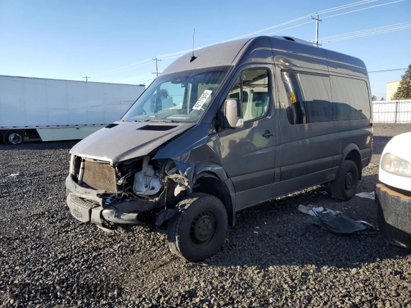 2017 Mercedes-Benz Sprinter with VIN WDZFE7CD9HP389548, listed as a Copart auction lot 42171945 with 126,113 mi miles and Salvage Title. Bid and sale history available at DreamBid. Image 1.