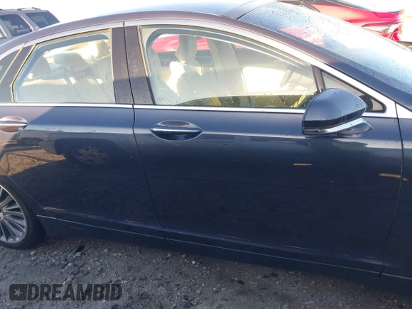 2013 Lincoln MKZ with VIN 3LN6L2GK2DR803589, listed as a IAAI auction lot 41846363 with 75,920 mi miles and . Bid and sale history available at DreamBid. Image 14.