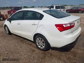 2015 Kia Rio LX with VIN KNADM4A35F6501149, listed as a IAAI auction lot 41974938 with 188,165 mi miles. Bid and sale history available at carsss.com. Image 3.