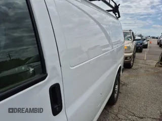 2019 Chevrolet Express Cargo с VIN 1GCWGAFP8K1160429, выставлен на аукционе IAAI как лот 42556044 с пробегом 108 476 миль миль и . История ставок и продаж доступна на DreamBid. Изображение 18.