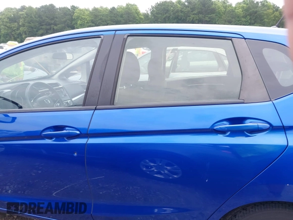 2016 Honda Fit LX with VIN JHMGK5H52GX024970, listed as a IAAI auction lot 42671370 with 111,789 mi miles and . Bid and sale history available at DreamBid. Image 15.