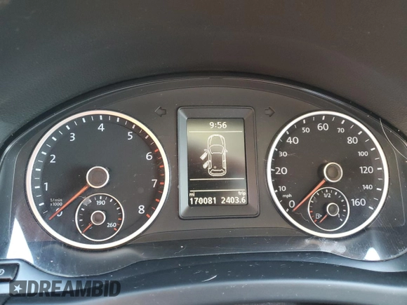 2013 Volkswagen Tiguan S with VIN WVGAV7AX7DW518289, listed as a Copart auction lot 85216824 with 170,081 mi miles and Clean title. Bid and sale history available at DreamBid. Image 9.