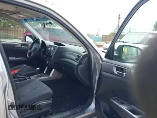 2012 Subaru Forester X Premium с VIN JF2SHBDC6CH402002, выставлен на аукционе IAAI как лот 42758862 с пробегом 181 459 миль миль и . История ставок и продаж доступна на DreamBid. Изображение 5.