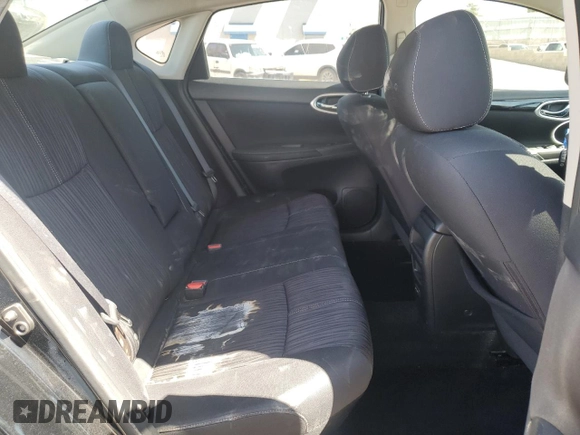 2018 Nissan Sentra SV z VIN 3N1AB7AP5JL654003, wystawiony jako Copart lot #52981475 z przebiegiem 83 616 mil mil oraz Szkoda całkowita • Salvage title. Historia ofert i sprzedaży dostępna na DreamBid. Obrazek 10.