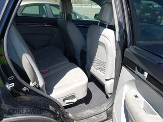 2015 Kia Sorento LX with VIN 5XYKT4A79FG586350, listed as a IAAI auction lot 42024191 with 144,550 mi miles. Bid and sale history available at carsss.com. Image 8.