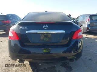 2010 Nissan Maxima S z VIN 1N4AA5AP5AC862565, wystawiony jako IAAI lot #41831718 z przebiegiem 147 180 mil mil oraz . Historia ofert i sprzedaży dostępna na DreamBid. Obrazek 16.