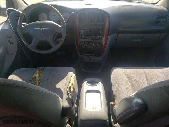 2006 Chrysler Town & Country SWB with VIN 1A4GP45R26B548730, listed as a Copart auction lot 77096574 with 178,706 mi miles and Salvage Title. Bid and sale history available at carsss.com. Image 8.