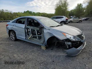 2013 Hyundai Sonata Limited with VIN 5NPEC4ACXDH525587, listed as a Copart auction lot 55355335 with 73,188 mi miles and Salvage Title. Bid and sale history available at DreamBid. Image 4.