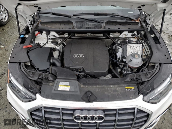 2021 Audi Q5 Premium with VIN WA1AAAFYXM2002847, listed as a Copart auction lot 71785692 with 25,650 mi miles. Bid and sale history available at carsss.com. Image 12.