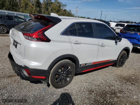 2024 Mitsubishi Eclipse Cross LE with VIN JA4ATVAA7RZ047741, listed as a Copart auction lot 42502535 with 372 miles and Salvage Title. Bid and sale history available at carsss.com. Image 3.