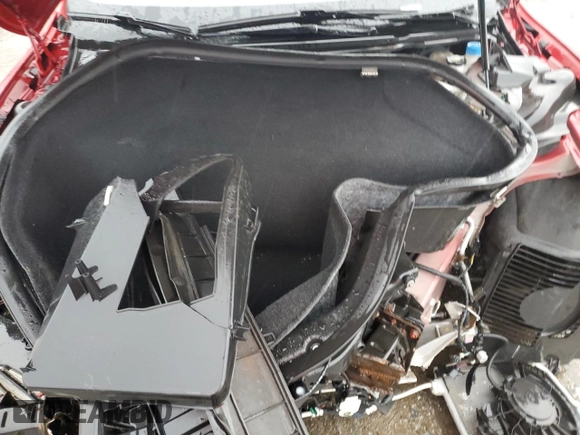 2015 Tesla Model S 85D with VIN 5YJSA1E26FF115945, listed as a Copart auction lot 42994765 with 95,746 mi miles and Salvage Title. Bid and sale history available at carsss.com. Image 12.