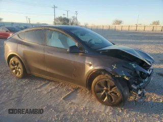 2024 Tesla Model Y с VIN 7SAYGDED4RA324326, выставлен на аукционе Copart как лот 86965534 с пробегом Не указан миль и Списание • Salvage title. История ставок и продаж доступна на DreamBid. Изображение 4.
