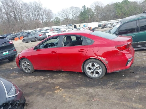 2020 Kia Forte LXS with VIN 3KPF24AD2LE252227, listed as a IAAI auction lot 41555563 with 78,201 mi miles. Bid and sale history available at carsss.com. Image 13.