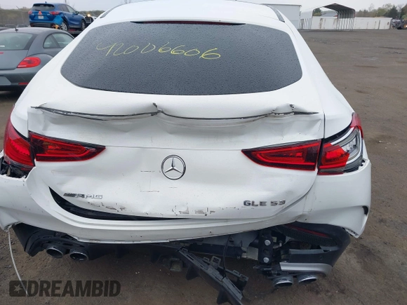2021 Mercedes-Benz GLE 53 AMG with VIN 4JGFD6BB6MA250046, listed as a IAAI auction lot 42006606 with 65,198 mi miles and . Bid and sale history available at DreamBid. Image 16.