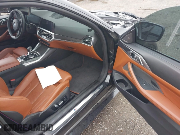 2022 BMW M4 Competition xDrive с VIN WBS43AZ04NCJ24059, выставлен на аукционе IAAI как лот 42182813 с пробегом 27 682 миль миль и . История ставок и продаж доступна на DreamBid. Изображение 5.