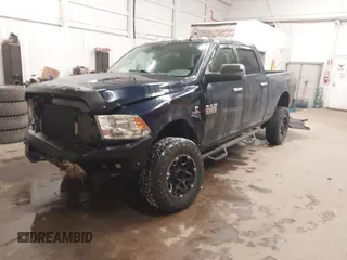2018 Ram 2500 Big Horn with VIN 3C6UR5DLXJG233378, listed as a IAAI auction lot 41007365 with 96,371 mi miles. Bid and sale history available at carsss.com. Image 17.