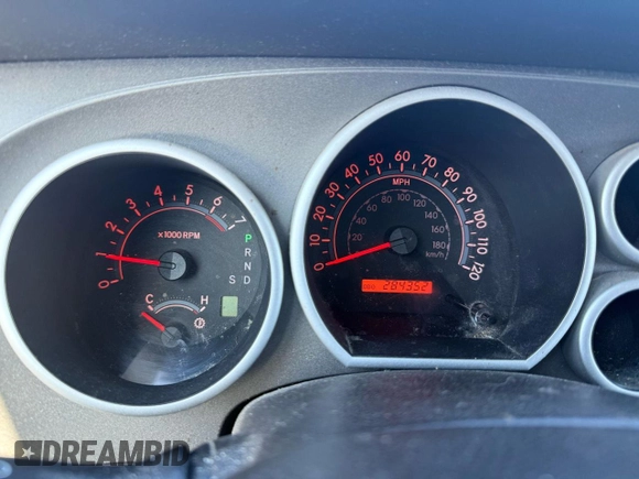 2010 Toyota Sequoia SR5 with VIN 5TDBY5G15AS029778, listed as a Copart auction lot 47812415 with 284,352 mi miles and Clean Title. Bid and sale history available at carsss.com. Image 8.