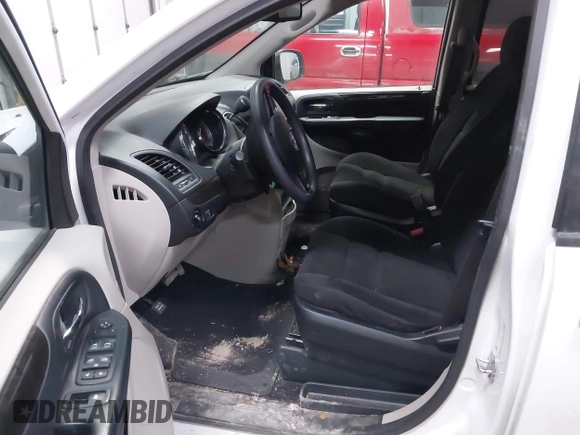 2020 Dodge Grand Caravan SE with VIN 2C4RDGBG7LR183857, listed as a IAAI auction lot 41655582 with 88,161 mi miles and . Bid and sale history available at DreamBid. Image 5.