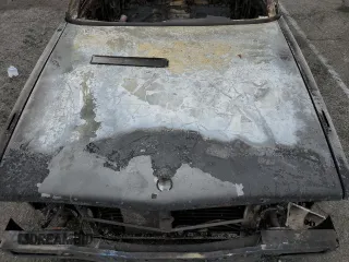 1988 Cadillac DeVille z VIN 1G6CD5155J4224547, wystawiony jako Copart lot #42850345 z przebiegiem Nie podano mil oraz Nie do naprawy • Non repairable. Historia ofert i sprzedaży dostępna na DreamBid. Obrazek 11.