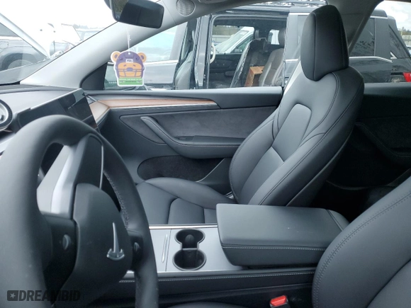 2024 Tesla Model Y Long Range with VIN 7SAYGDEE5RF197579, listed as a Copart auction lot 78524234 with 0 mi miles and Salvage Title. Bid and sale history available at carsss.com. Image 9.
