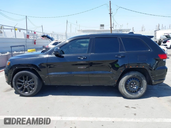 2017 Jeep Grand Cherokee 75th Anniversary with VIN 1C4RJEAG6HC956218, listed as a IAAI auction lot 42353950 with 113,398 mi miles and . Bid and sale history available at DreamBid. Image 15.