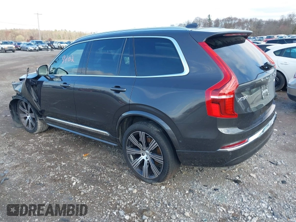 2023 Volvo XC90 Ultimate with VIN YV4062PAXP1904903, listed as a IAAI auction lot 41919402 with 32,000 mi miles. Bid and sale history available at carsss.com. Image 3.