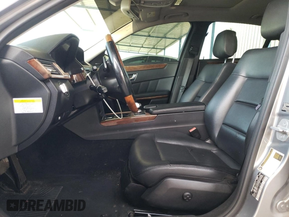 2010 Mercedes-Benz E 350 Luxury with VIN WDDHF5GB3AA132788, listed as a Copart auction lot 52575595 with 121,476 mi miles and Salvage Title. Bid and sale history available at carsss.com. Image 7.