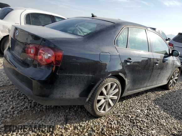 2010 Volkswagen Jetta Wolfsburg Edition с VIN 3VWRA7AJ8AM152978, выставлен на аукционе Copart как лот 43834035 с пробегом 153 252 миль миль и Списание • Salvage title. История ставок и продаж доступна на DreamBid. Изображение 3.