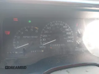 2000 Cadillac Escalade z VIN 1GYEK63R2YR230105, wystawiony jako IAAI lot #41575390 z przebiegiem 258 152 mil mil oraz . Historia ofert i sprzedaży dostępna na DreamBid. Obrazek 7.