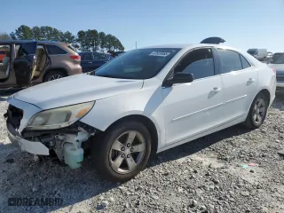 2013 Chevrolet Malibu LS with VIN 1G11B5SA1DF140216, listed as a Copart auction lot 47828865 with 186,171 mi miles and Salvage Title. Bid and sale history available at carsss.com. Image 1.