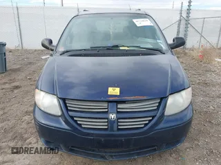 2005 Dodge Caravan SE with VIN 1D4GP24R75B108449, listed as a IAAI auction lot 41734639 with 266,376 mi miles and . Bid and sale history available at DreamBid. Image 6.