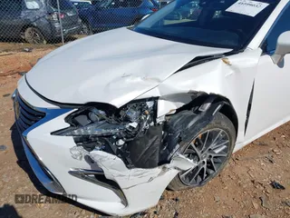 2016 Lexus ES 330 z VIN JTHBK1GGXG2222439, wystawiony jako IAAI lot #41599032 z przebiegiem 93 804 mil mil oraz . Historia ofert i sprzedaży dostępna na DreamBid. Obrazek 6.