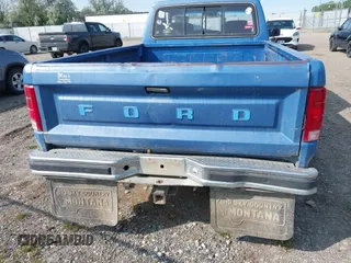 1985 Ford F-250 z VIN 1FTHX25L8FKA37064, wystawiony jako IAAI lot #42373947 z przebiegiem 12 428 mil mil oraz . Historia ofert i sprzedaży dostępna na DreamBid. Obrazek 16.